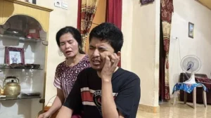 Kasus pemuda diduga buta usai cabut gigi di Padang Pariaman jadi pengingat penting. Pelajari fakta medis, mitos pencabutan, dan tips pencabutan gigi yang aman ke dokter gigi.