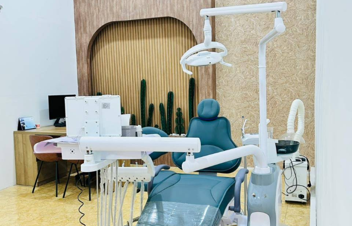 Interior Klinik Gigi ConfiDental Tulungagung